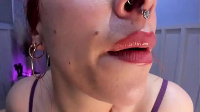 Image 2 of bri_von_dhara Stream on Chaturbate on 29 days ago