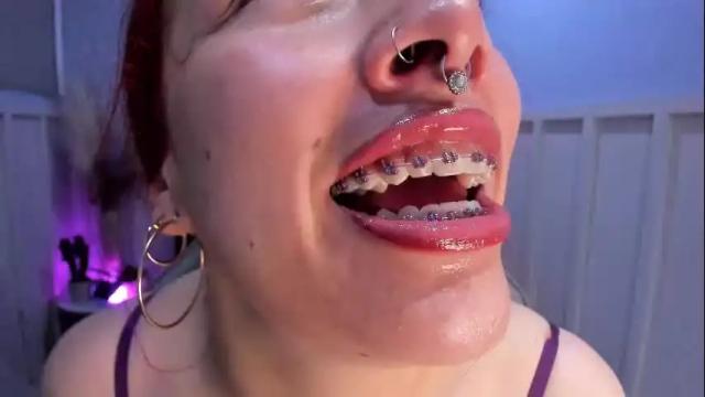 Image 6 of bri_von_dhara Stream on Chaturbate on 29 days ago