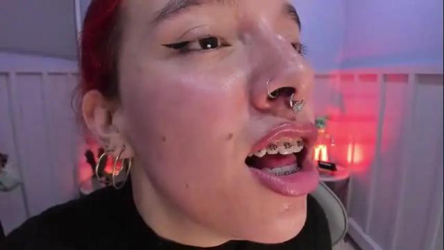 Image 10 of bri_von_dhara Stream on Chaturbate on 17 days ago