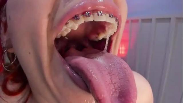 Image 3 of bri_von_dhara Stream on Chaturbate on 15 days ago