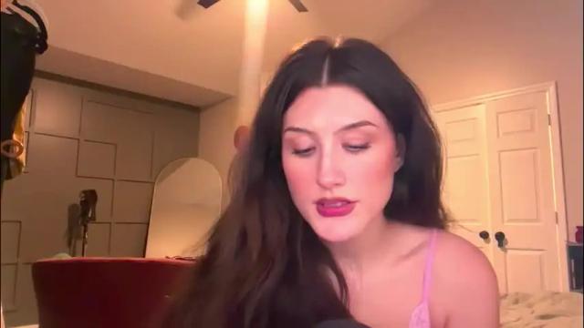 Thumbnail 1, briadominick's Stream at Chaturbate, 2 months ago