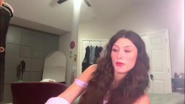 Thumbnail 1, briadominick's Stream at Chaturbate, 2 months ago