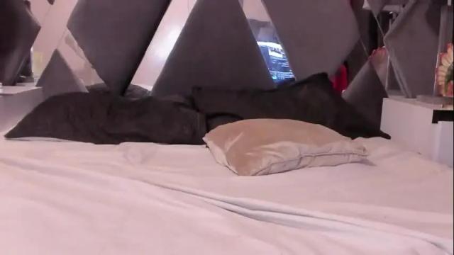 Image 7 of brian_chiki Stream on Chaturbate on 1 month ago