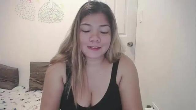 Image 7 of briana_lovexx Stream on Chaturbate on 3 days ago
