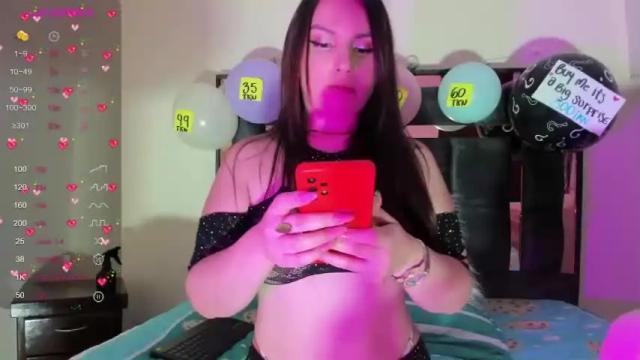 Image 2 of briana_pink1 Stream on Chaturbate on 14 months ago