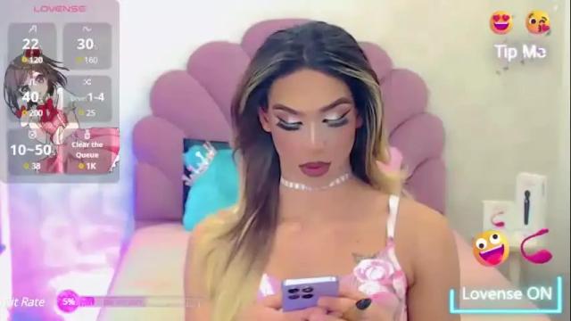 Image 4 of briana_sex32 Stream on Chaturbate on 1 month ago