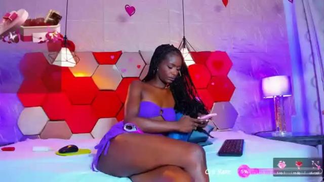 Image 4 of briannawesly Stream on Chaturbate on 16 months ago