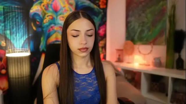 Image 2 of briar_rose18 Stream on Chaturbate on 8 months ago