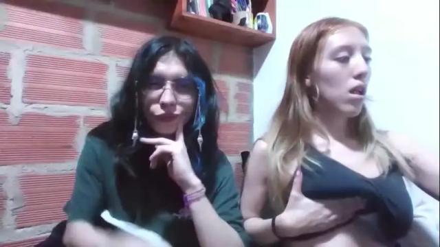 Image 11 of briarandblair Stream on Chaturbate on 10 days ago