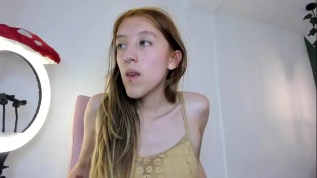 Image 3 of briarandblair Stream on Chaturbate on 1 month ago