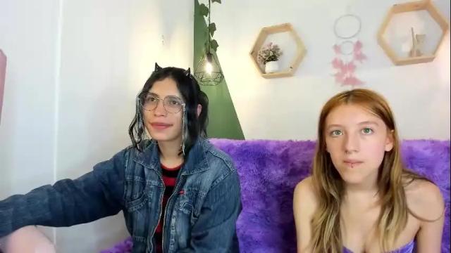 Image 11 of briarandblair Stream on Chaturbate on 1 month ago