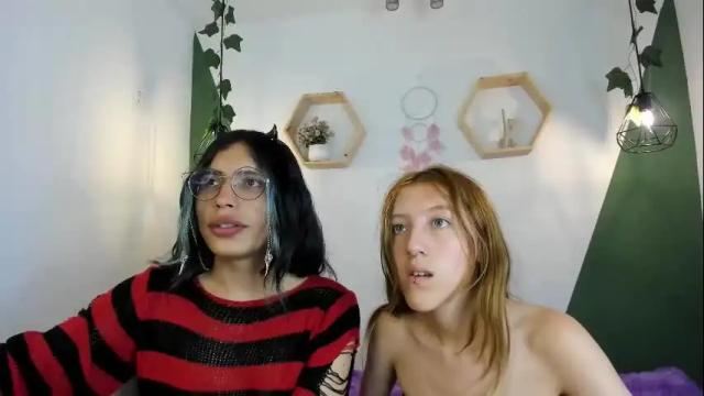 Image 4 of briarandblair Stream on Chaturbate on 1 month ago