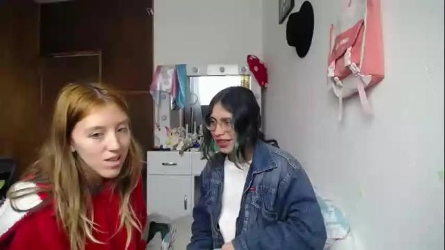 Image 2 of briarandblair Stream on Chaturbate on 28 days ago