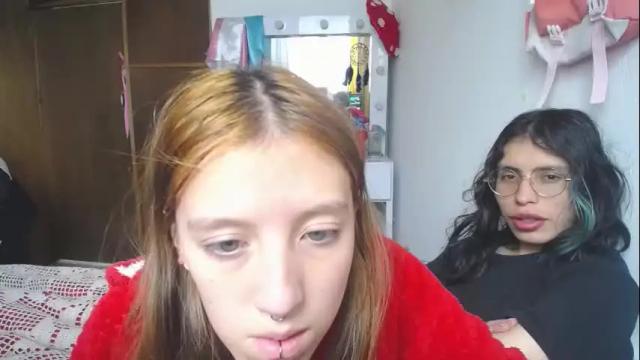 Image 7 of briarandblair Stream on Chaturbate on 25 days ago
