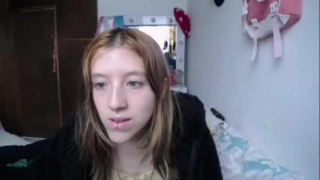 Image 11 of briarandblair Stream on Chaturbate on 22 days ago