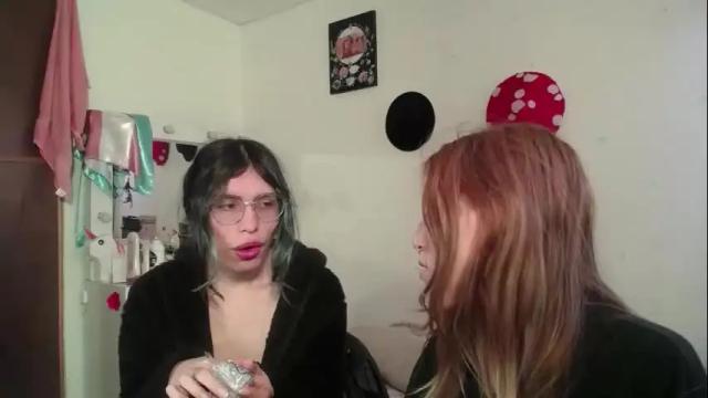 Image 11 of briarandblair Stream on Chaturbate on 9 days ago