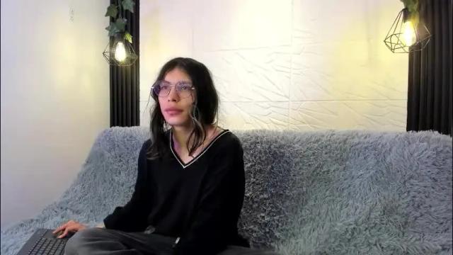 Image 2 of briarandblair Stream on Chaturbate on 2 months ago