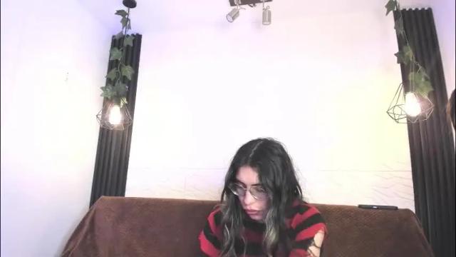 Image 2 of briarandblair Stream on Chaturbate on 1 month ago