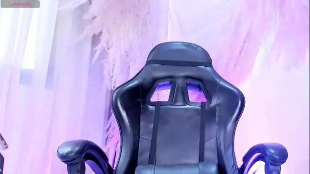 Image 11 of bridgetrodriguez Stream on Chaturbate on 1 month ago