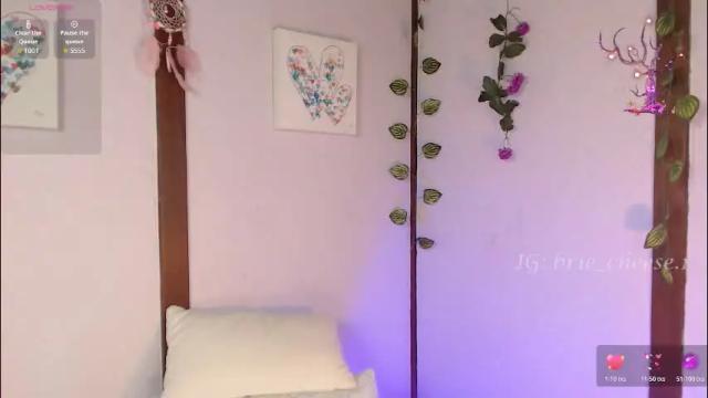 Image 10 of brie_cheese1 Stream on Chaturbate on 7 days ago