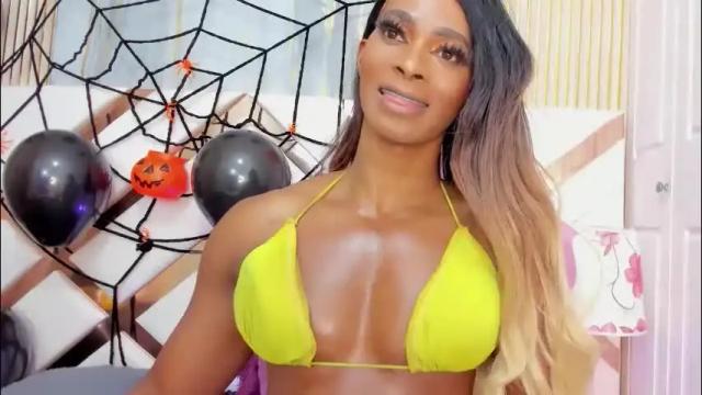 Image 11 of briggittebony Stream on Chaturbate on 2 months ago