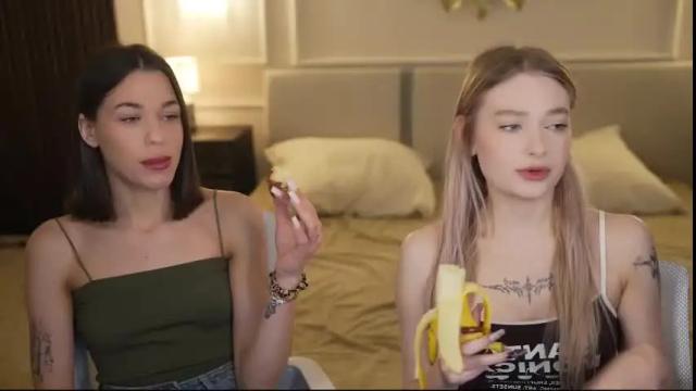 Image 8 of bright_diamonds_054 Stream on Chaturbate on 17 days ago