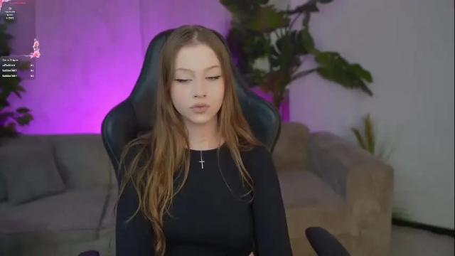 Image 8 of bright_diamonds_054 Stream on Chaturbate on 28 days ago