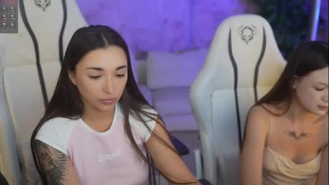 Image 7 of bright_diamonds_054 Stream on Chaturbate on 16 days ago