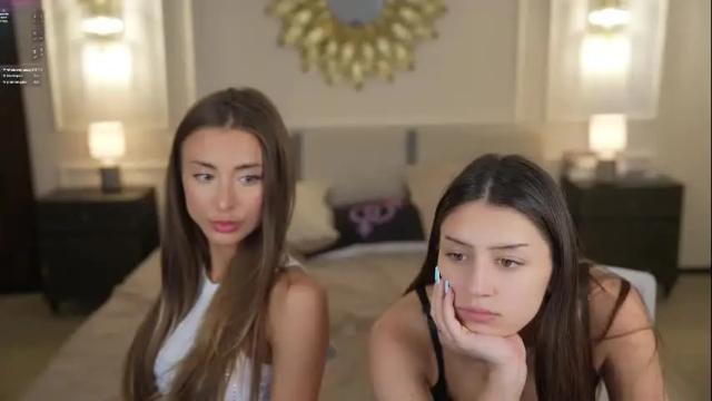 Image 12 of bright_diamonds_054 Stream on Chaturbate on 12 days ago