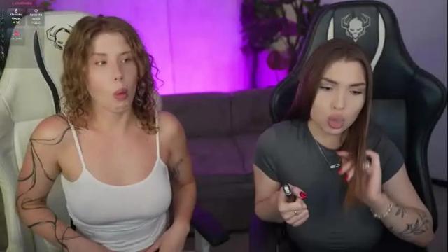 Image 2 of bright_diamonds_054 Stream on Chaturbate on 7 days ago