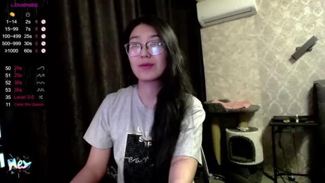 Image 2 of brightssmiles Stream on Chaturbate on 22 months ago