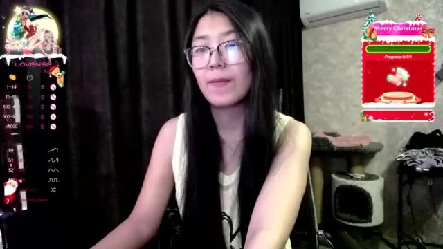 Image 2 of brightssmiles Stream on Chaturbate on 22 months ago