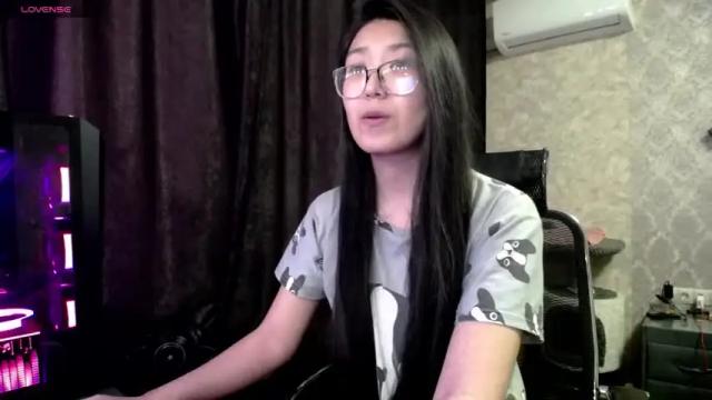 Thumbnail 1, brightssmiles's Stream at Chaturbate, 21 months ago