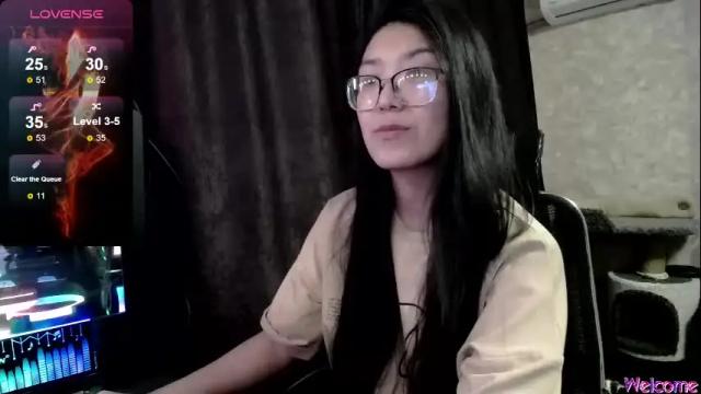 Thumbnail 1, brightssmiles's Stream at Chaturbate, 6 months ago