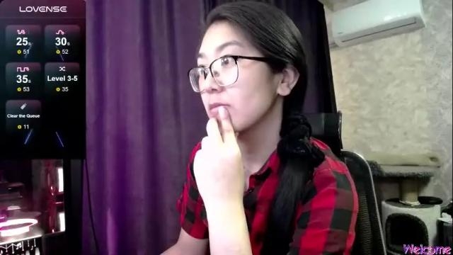 Thumbnail 1, brightssmiles's Stream at Chaturbate, 4 months ago