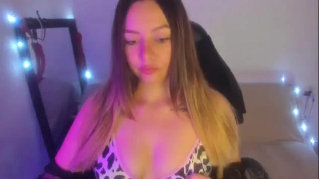 Image 7 of brihana21 Stream on Chaturbate on 1 day ago