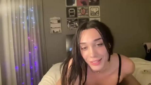 Image 7 of briiiibaby01 Stream on Chaturbate on 15 months ago