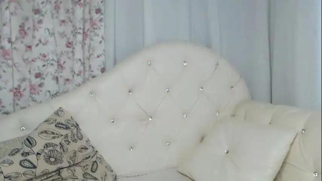 Image 8 of brilliant_doll Stream on Chaturbate on 3 months ago