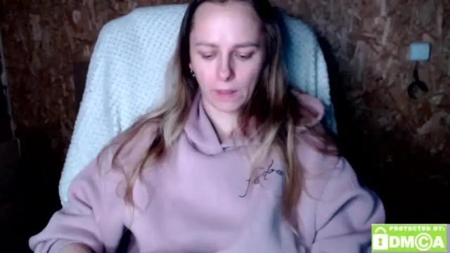Image 4 of brilliantly Stream on Chaturbate on 16 months ago