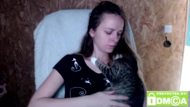 Image 4 of brilliantly Stream on Chaturbate on 16 months ago