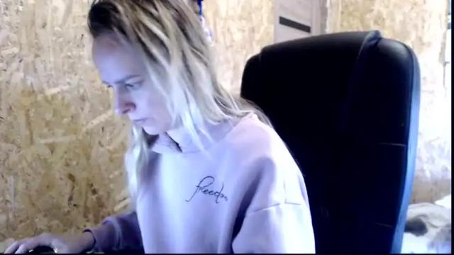 Image 3 of brilliantly Stream on Chaturbate on 3 months ago