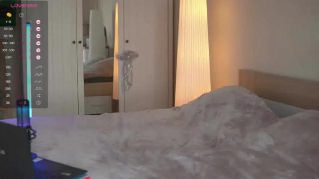 Image 7 of brilliantvictoria Stream on Chaturbate on 12 months ago