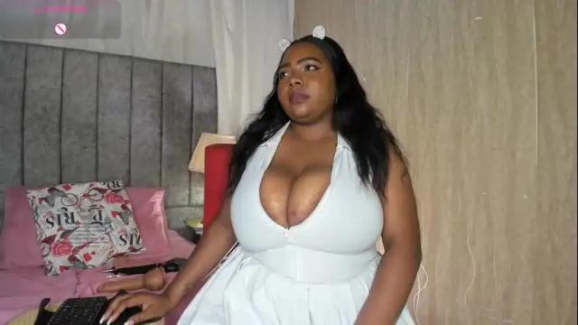 Image 11 of brionygip Stream on Chaturbate on 5 days ago