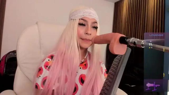Image 6 of brisa_white7 Stream on Chaturbate on 14 months ago