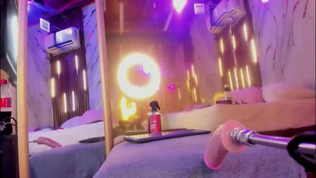 Image 11 of britannyclaire Stream on Chaturbate on 1 month ago