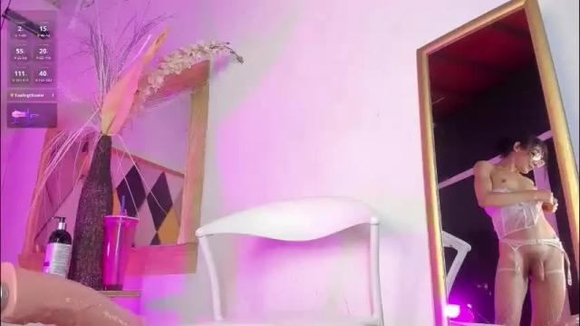 Image 10 of britannyclaire Stream on Chaturbate on 1 month ago