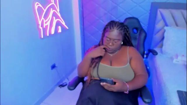 Image 2 of britannyjhonson Stream on Chaturbate on 1 month ago