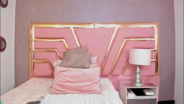 Image 3 of britannyjhonson Stream on Chaturbate on 1 month ago