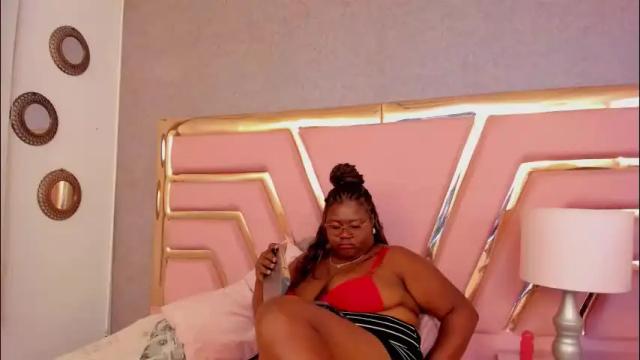 Image 4 of britannyjhonson Stream on Chaturbate on 29 days ago