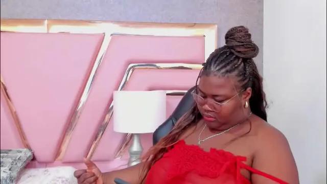 Image 7 of britannyjhonson Stream on Chaturbate on 27 days ago